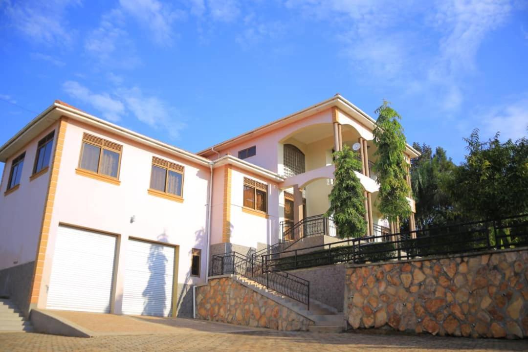 Precious Villas Lubowa المظهر الخارجي الصورة